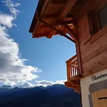 住宿加早餐酒店 Chantemerle 1741, D'hotes A La Montagne 萨莱切