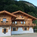 Chantemerle 1741, D'hotes A La Montagne 萨莱切