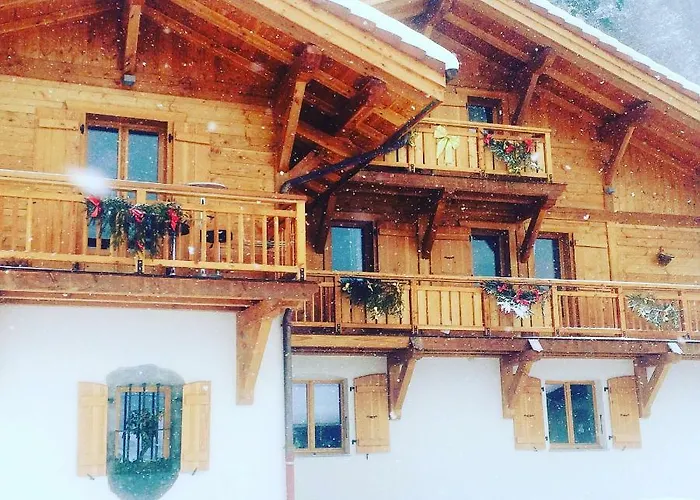 Bed & Breakfast Chantemerle 1741, D'hotes A La Montagne 3*