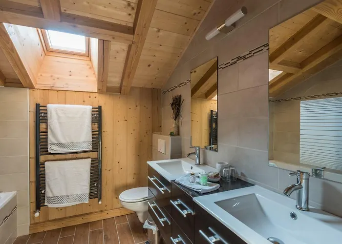 Chantemerle 1741, D'hotes A La Montagne Bed & Breakfast 3*