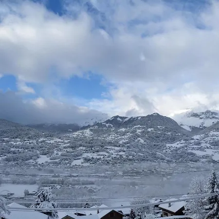 Bed & Breakfast Chantemerle 1741, D'hotes A La Montagne 3*