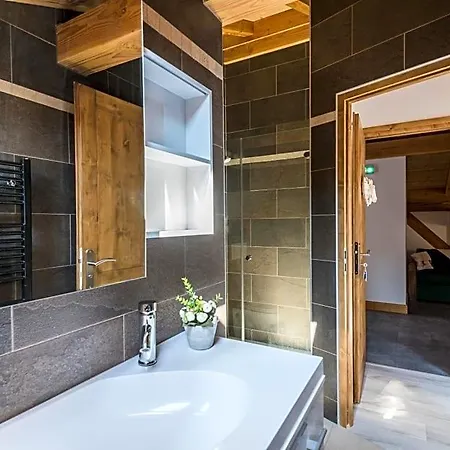 Chantemerle 1741, D'hotes A La Montagne 3*