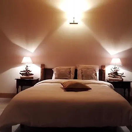 Bed and Breakfast Chantemerle 1741, D'hotes A La Montagne Σαλάνς