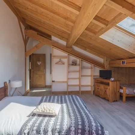 Bed & Breakfast Chantemerle 1741, D'hotes A La Montagne Sallanches